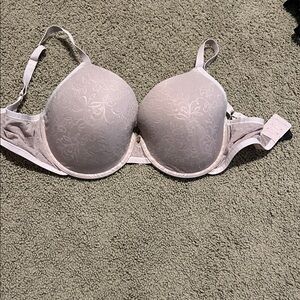 Natori Floral Embossed Bra - Light Cream